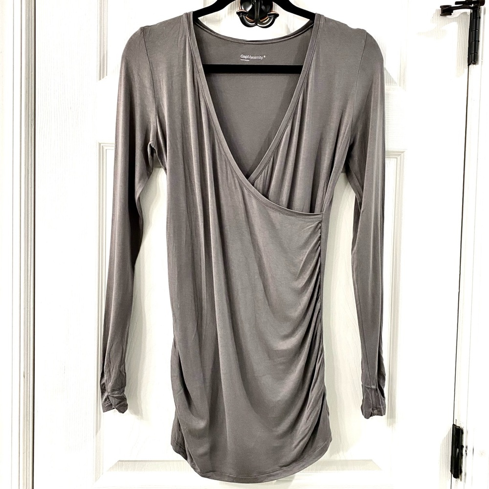 Gap Maternity gray long sleeve nursing friendly